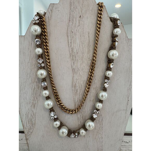 Givenchy Necklace Chic Pearls and Crystals Gold Tone Chain - Picture 1 of 5